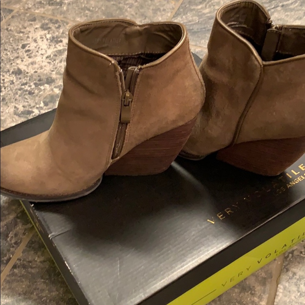 Very Volatile Wedge Bootie. 8 - image 2